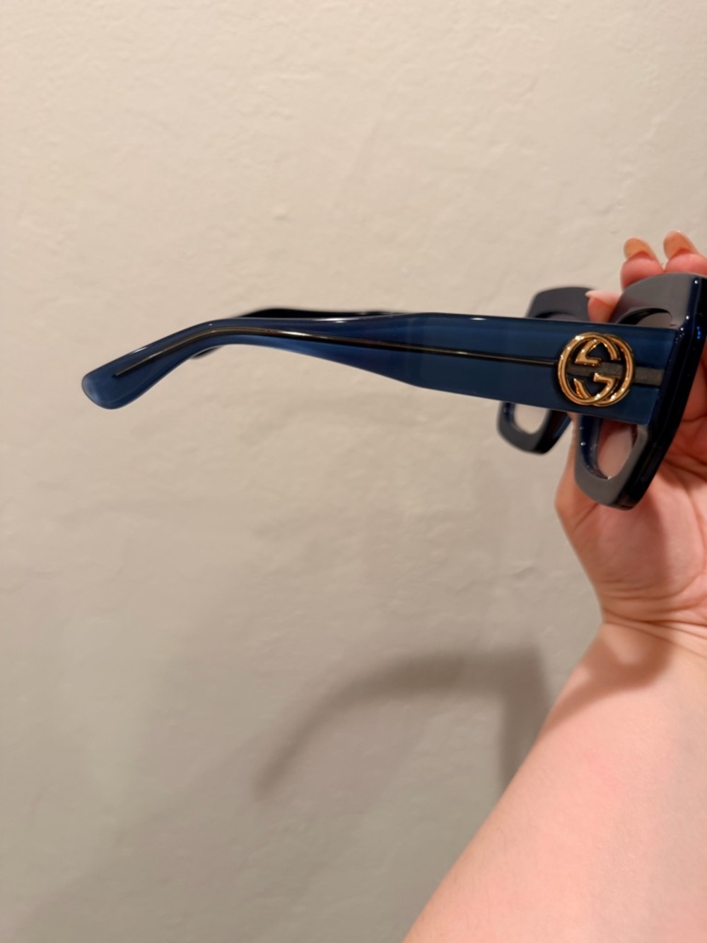 Gucci Women's Oversized Square Sunglasses - Navy Blue - Picture 6 of 6